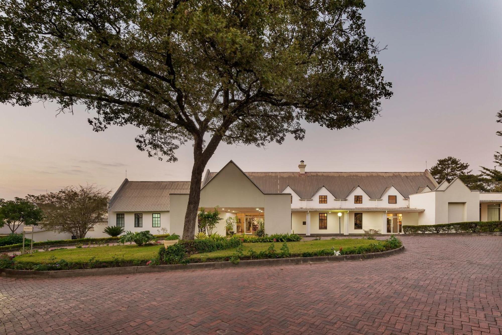 Protea Hotel By Marriott Chingola Exterior photo